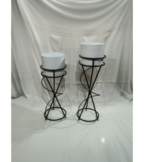 Black And White Round Planter With Stand Set Of 2